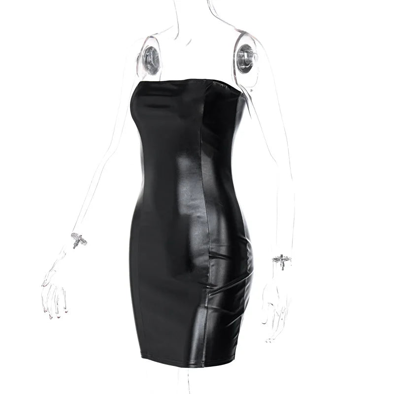 VESTIDO CURTO PRETO