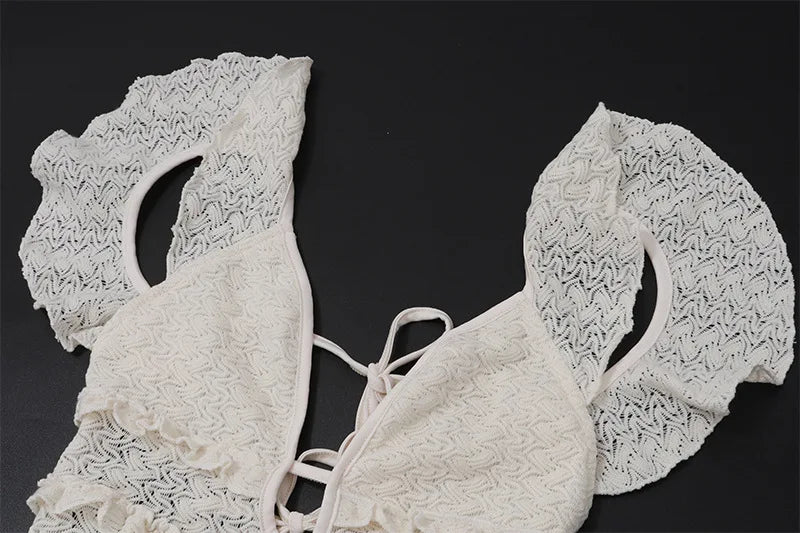 VESTIDO ELEGANTE COM DETALHE DE GRAVATA