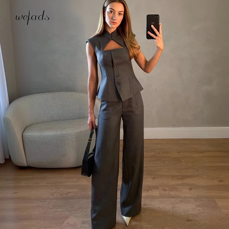 CONJUNTO  CALÇA E COLETE ELEGANTE