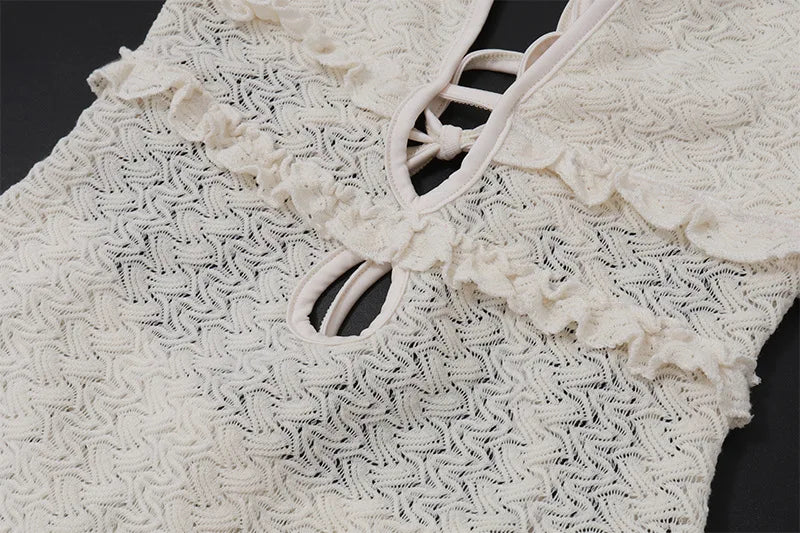 VESTIDO ELEGANTE COM DETALHE DE GRAVATA